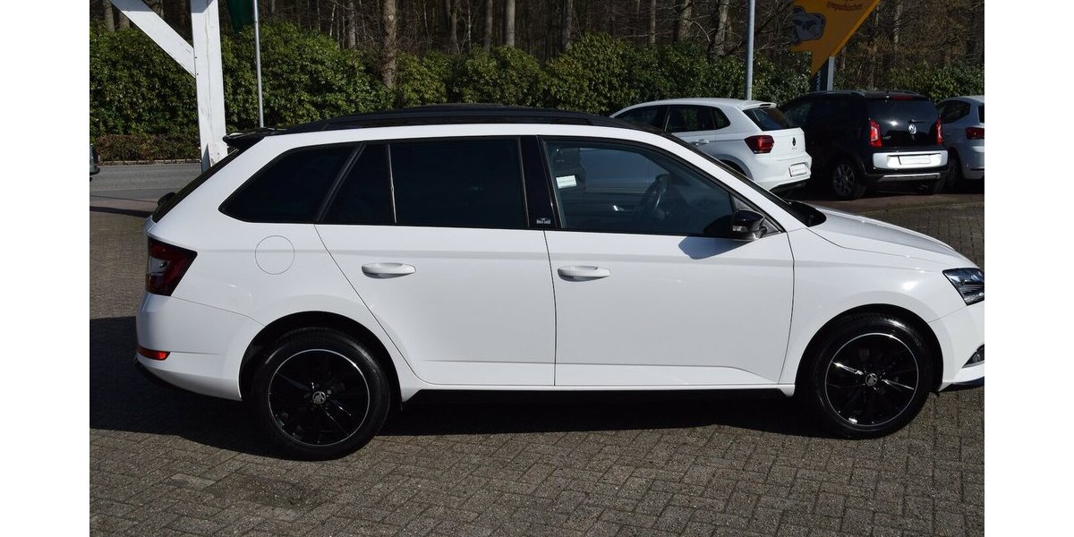 Skoda Fabia Combi Monte Carlo Panorama*Smart Link*GRA 57.790 km 14.980 &euro; Rastede 26160
