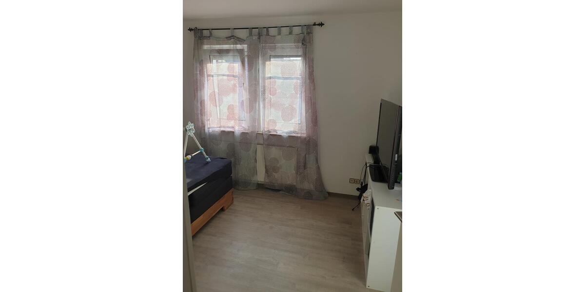 Einfamilienhaus Gießen Wieseck - 5 Zimmer, 125 m&sup2;, 1.350&euro; | Angebot:26383121