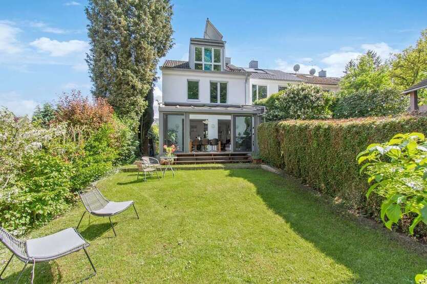 Haus zum Kaufen in Hamburg 990.000 € 125 m²