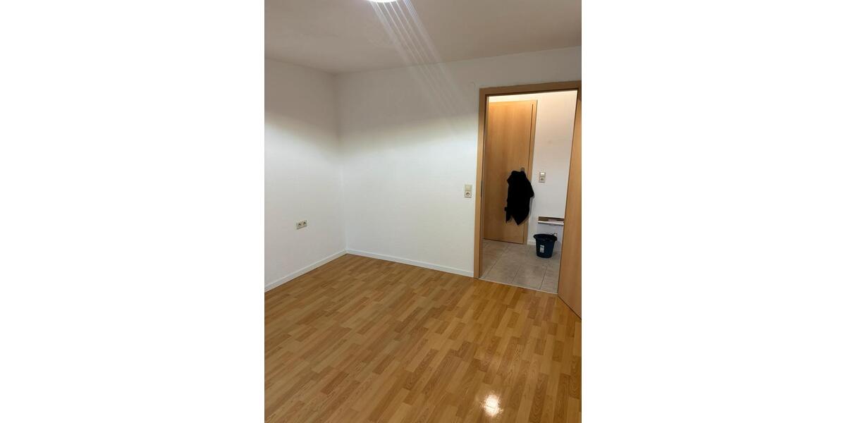 Etagenwohnung Murrhardt - 3 Zimmer, 75 m&sup2;, 750&euro; | Angebot:24710191