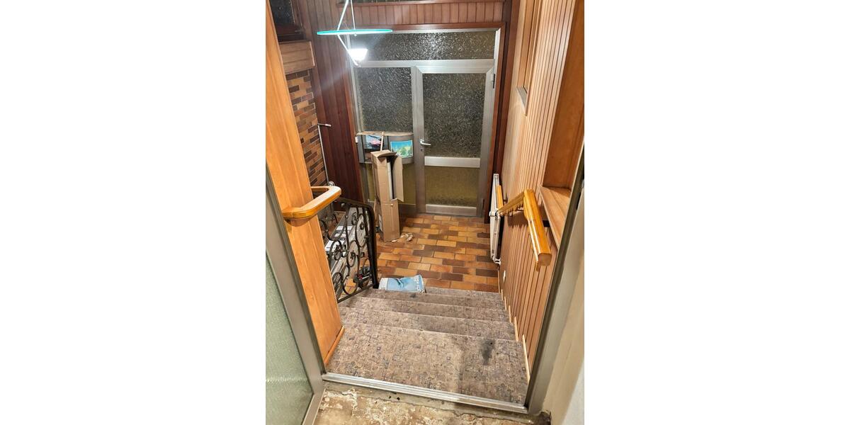 Einfamilienhaus Sindelfingen Eichholz - 4 Zimmer, 140 m&sup2;, 1.500&euro; | Angebot:24654081