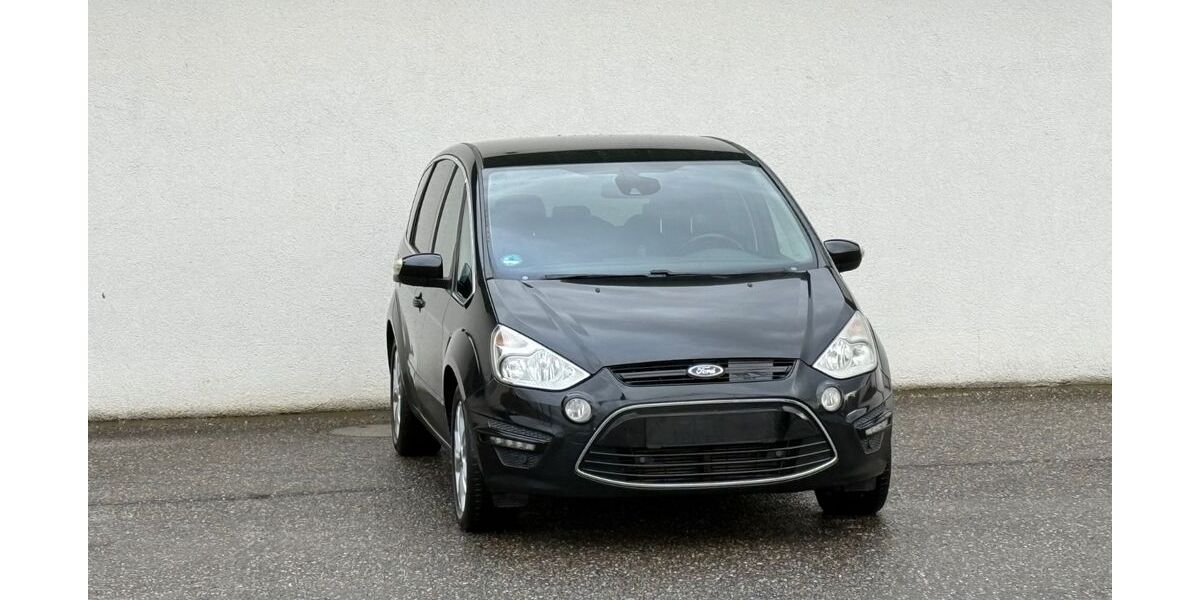 Ford S-Max 220.000 km 3.999 &euro; Kandel 76870