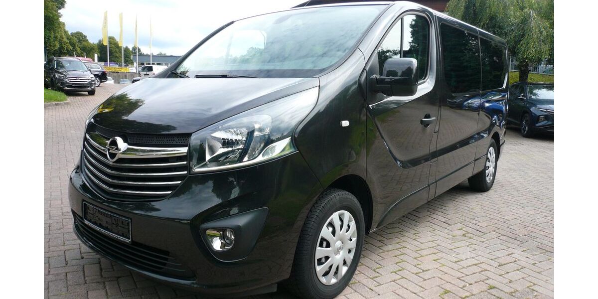 Opel Vivaro 105.200 km 19.990 &euro; Schneeberg 08289