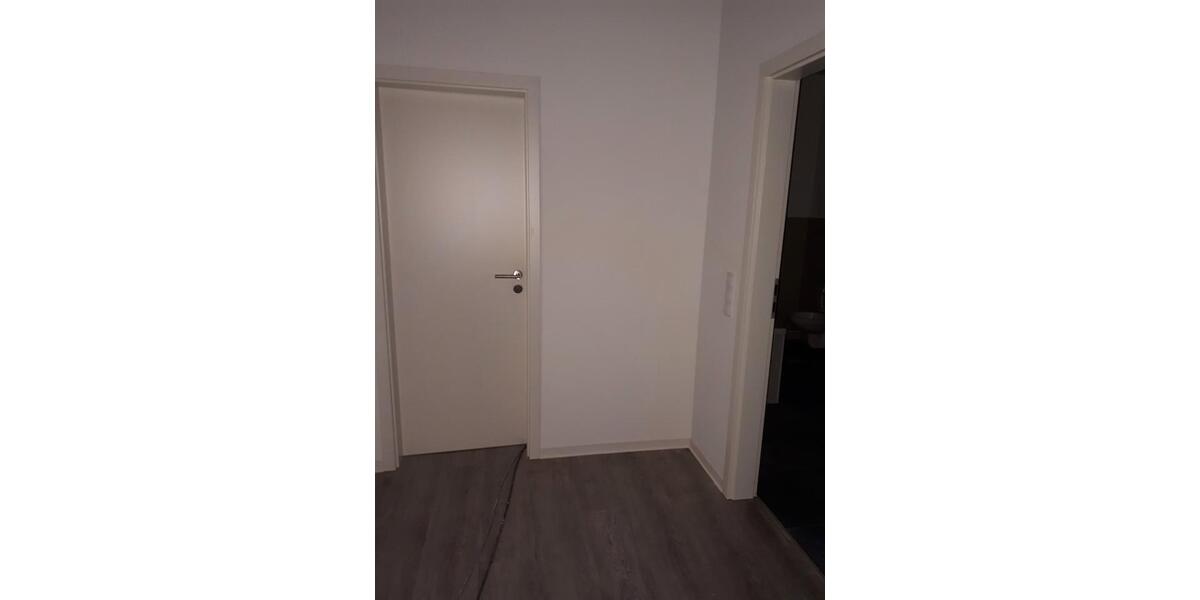 Erdgeschoßwohnung Sangerhausen - 2 Zimmer, 64 m&sup2;, 400&euro; | Angebot:26635235