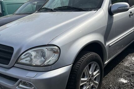 Mercedes-Benz ML 270 261.000 km 3.999 &euro; Ochtendung 56299