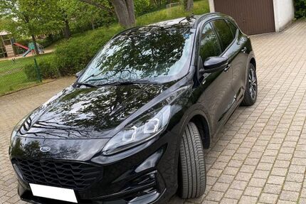 Ford Kuga 48.000 km 24.800 &euro; Gummersbach 51645