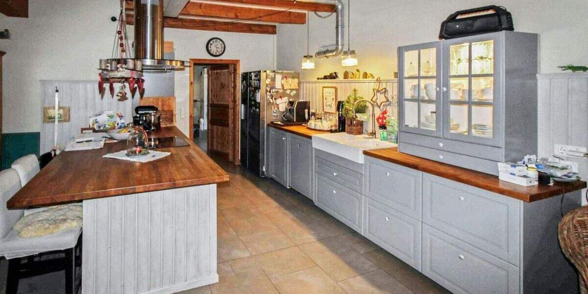 Exklusive Gewerbe- und Wohnimmobilie in Kappeln: Wohnen und Arbeiten in Perfektion 8 zimmer