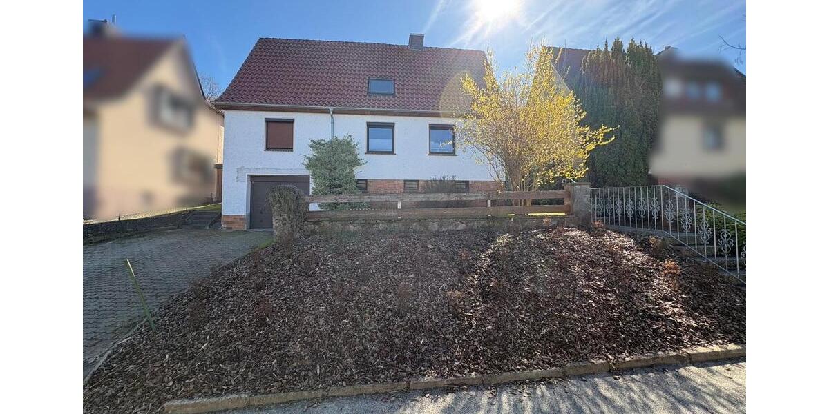 Einfamilienhaus Bad Salzdetfurth - 7 Zimmer, 125 m&sup2;, 290.000&euro; | Angebot:26322127