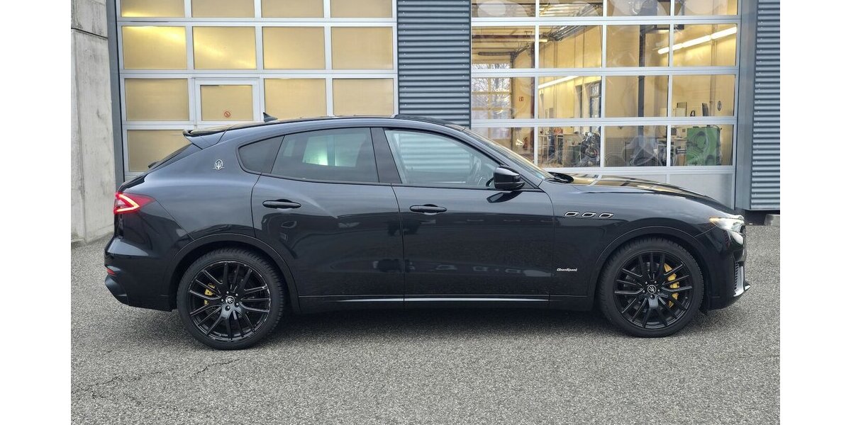 Maserati Levante GranSport Q4 BI XENON NAVI Luftfederung 65.000 km 51.998 &euro; Landau 76829