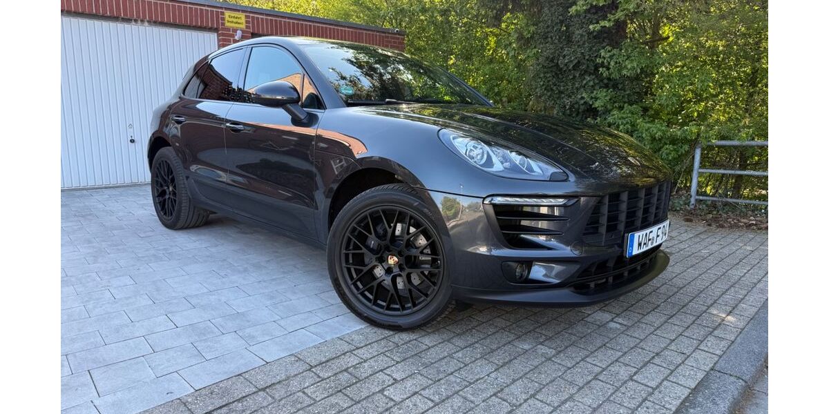 Porsche Macan 64.900 km 42.600 &euro; Sendenhorst 48324