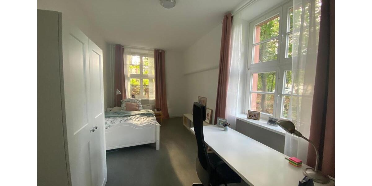 Erdgeschoßwohnung Marburg - 3 Zimmer, 40 m&sup2;, 440&euro; | Angebot:25413943