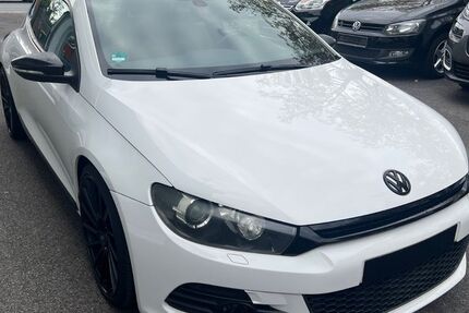 VW Scirocco 141.000 km 6.499 &euro; Recklinghausen 45663