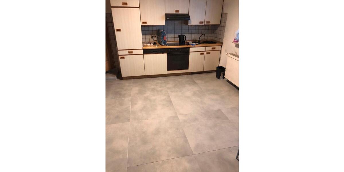 Dachgeschoßwohnung Düren - 5 Zimmer, 90 m&sup2;, 165.000&euro; | Angebot:25576402