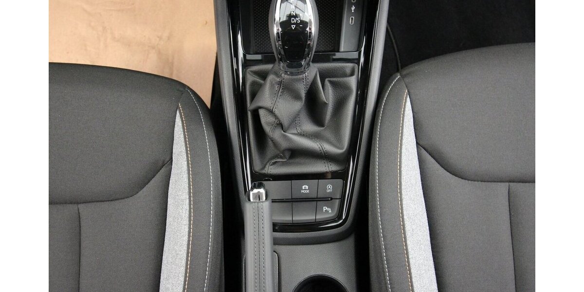 Skoda Kamiq TSI OPF 7-DSG Selection LED+KAMERA+ACC 31.568 km 23.690 &euro; Hagenow 19230