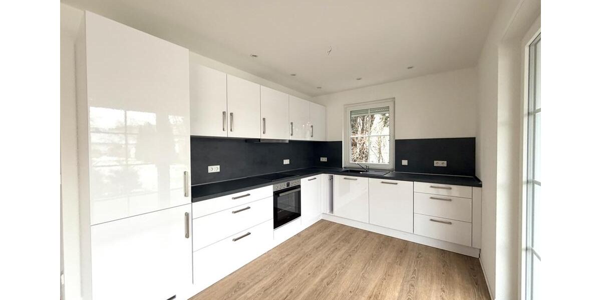 Etagenwohnung Burg (Spreewald) - 3 Zimmer, 88 m&sup2;, 1.200&euro; | Angebot:25073776