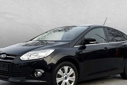 Ford Focus 116.500 km 9.895 &euro; Regensburg 93059