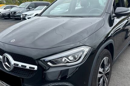Mercedes-Benz GLA 250 34.150 km 31.890 &euro; Willmering 93497