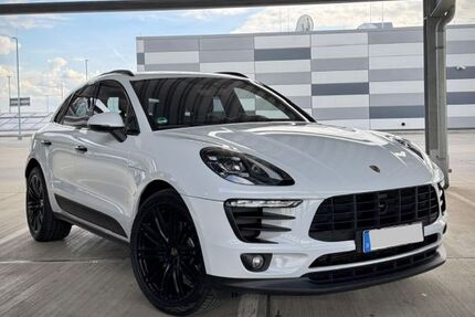 Porsche Macan 143.000 km 32.400 &euro; Schauenburg 34270