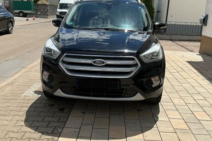 Ford Kuga 119.000 km 13.100 &euro; Hochdorf 67126