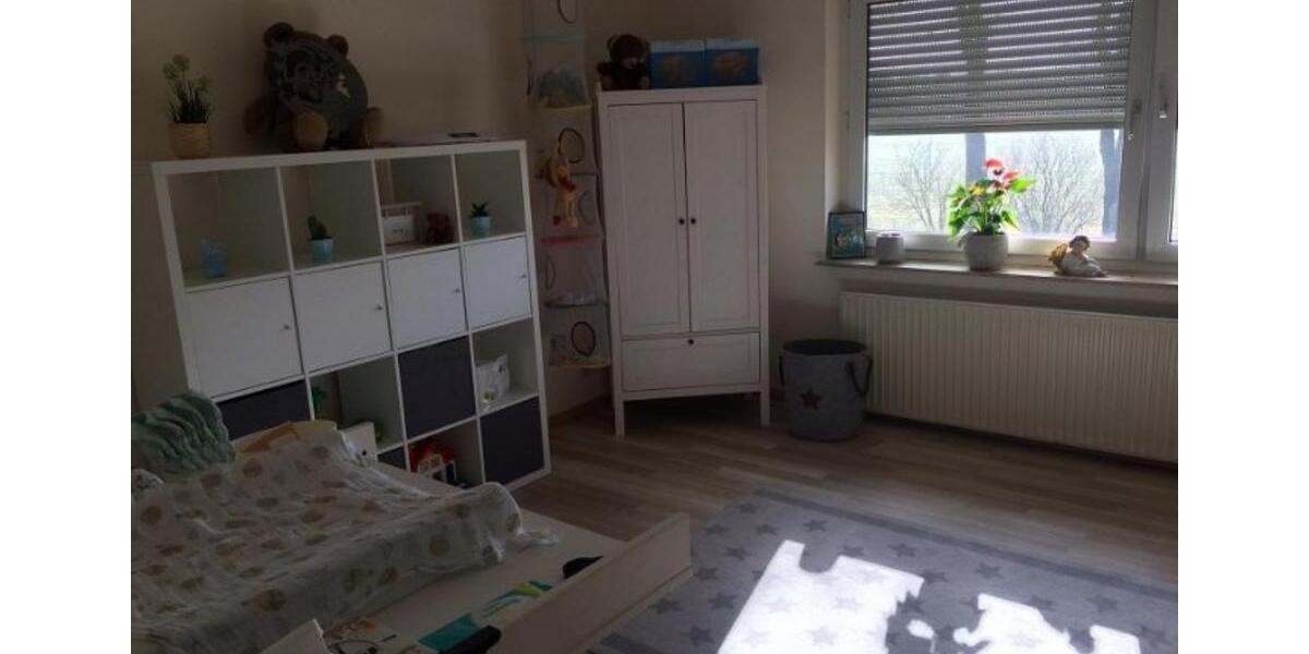 Einfamilienhaus Lastrup - 9 Zimmer, 300 m&sup2;, 1.500&euro; | Angebot:25919593