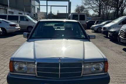 Mercedes-Benz 190 274.106 km 6.500 &euro; Berlin 13507