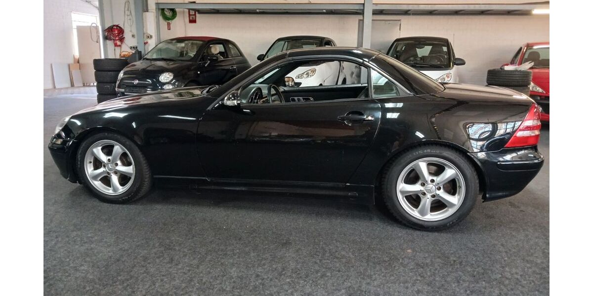 Mercedes-Benz SLK 200 228.000 km 2.500 &euro; Rüsselsheim 65428