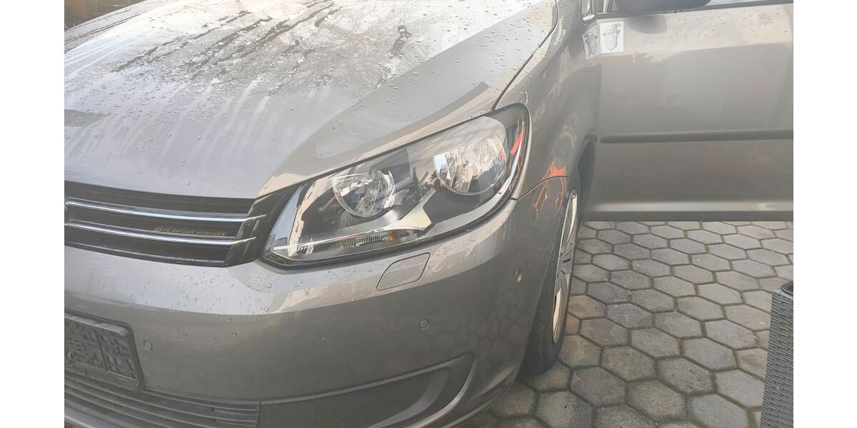 VW Touran 247.000 km 4.000 &euro; Kronach 96317