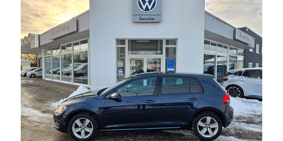 VW Golf 90.520 km 9.790 &euro; Königsbrück 01936