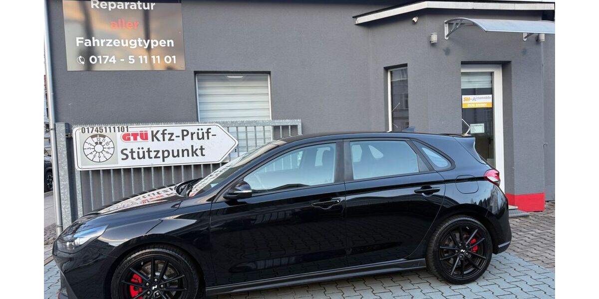Hyundai i30 95.000 km 18.790 &euro; Leipzig 04179