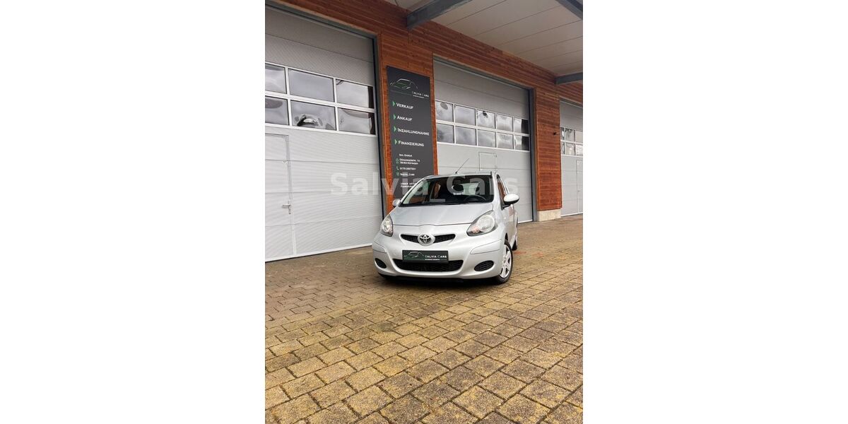 Toyota Aygo (X) 85.063 km 3.999 &euro; Hüfingen 78183