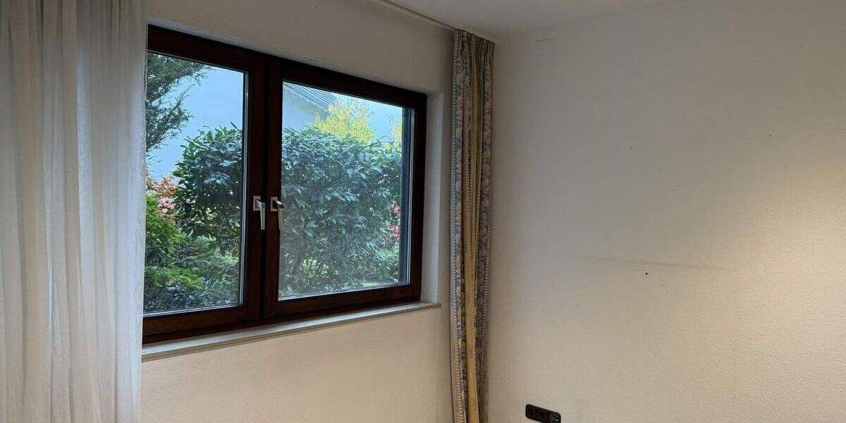 Reihenmittelhaus Bonn Muffendorf - 7 Zimmer, 220 m&sup2;, 695.000&euro; | Angebot:24369985