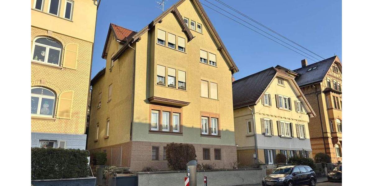 Vermietetes 3-Familienhaus mit Potenzial in Stuttgart-Untertürkheim 1 zimmer
