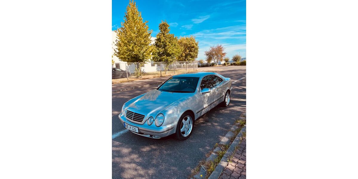 Mercedes-Benz CLK 320 95.700 km 9.990 &euro; Thallwitz 04808