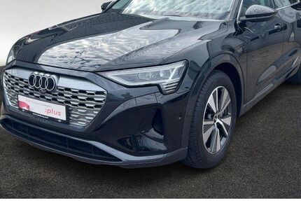 Audi Q8 44.677 km 48.450 &euro; Hamburg 22529