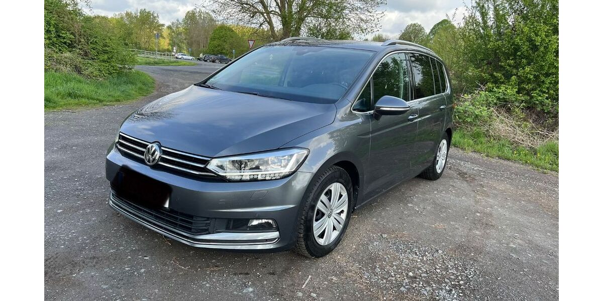 VW Touran 160.000 km 21.200 &euro; Wabern 34590