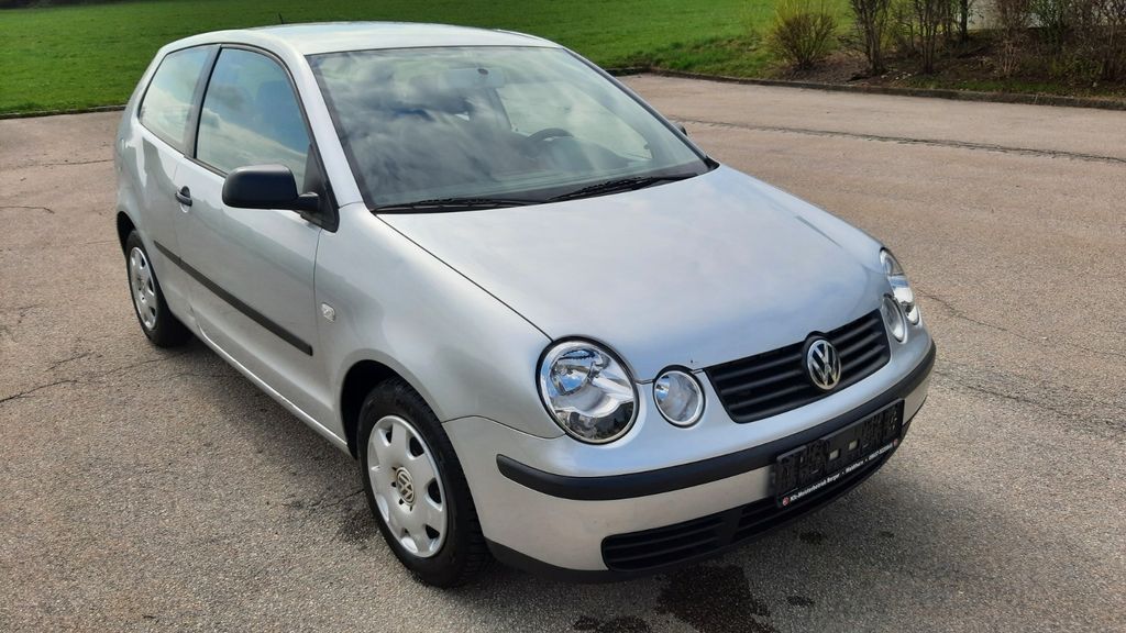 VW Polo 187.260 km 790 &euro; Floß 92685