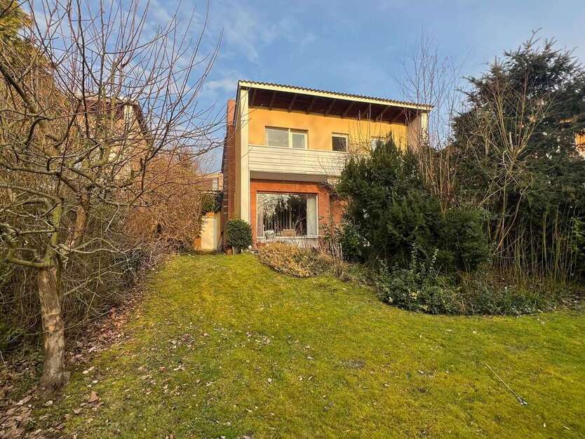 Haus zum Kaufen in Helmstedt 169.000 € 102.56 m²