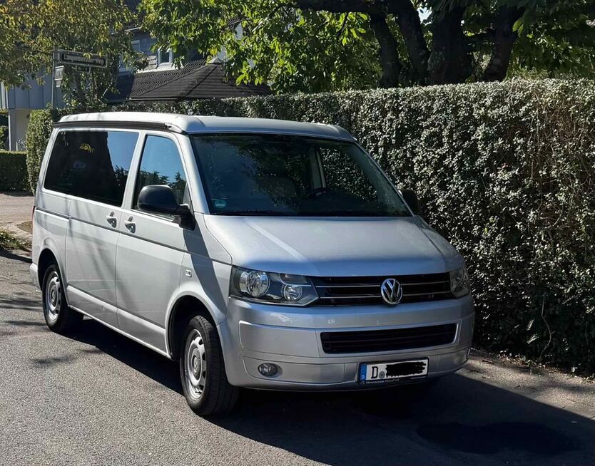 VW T5 California 340.300 km 17.950 € Düsseldorf 40627