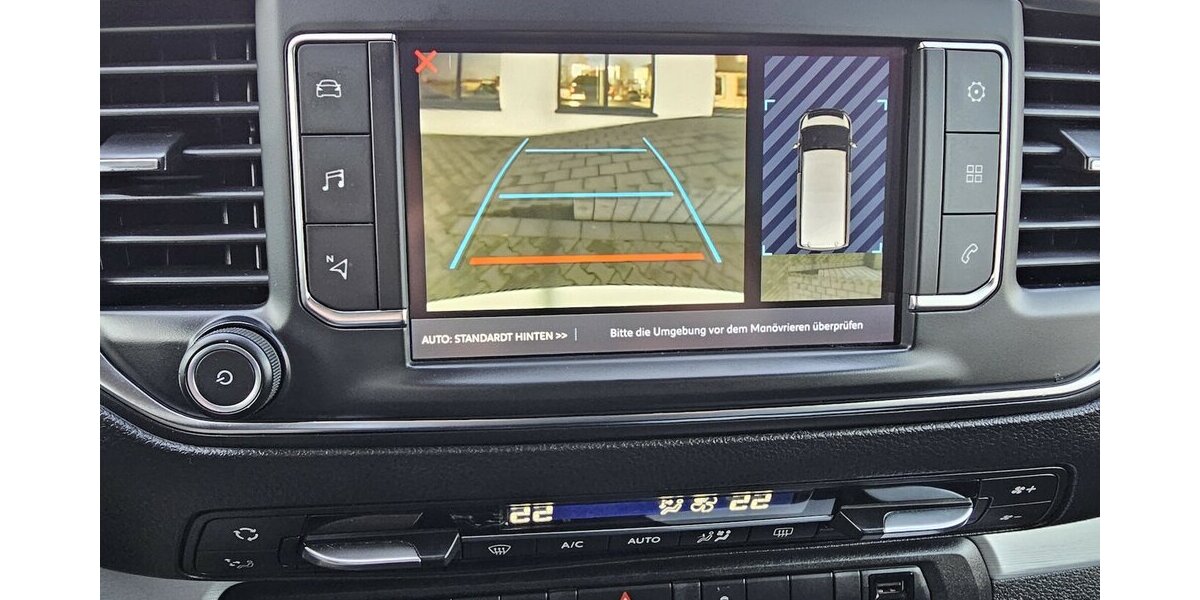 Citroen Spacetourer 2.0 Shine 8-Sitzer PANO LEDER NAVI 139.500 km 25.990 &euro; Löhne 32584