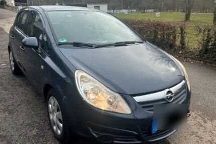 Opel Corsa 212.500 km 2.000 &euro; Igel 54298