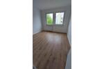 Etagenwohnung Bernsdorf - 3 Zimmer, 58 m&sup2;, 300&euro; | Angebot:26300680