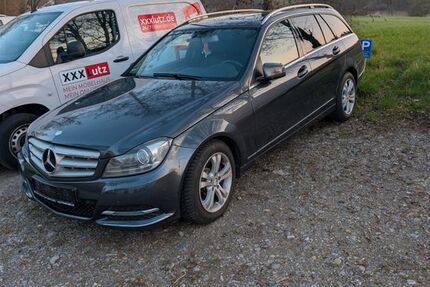 Mercedes-Benz C 250 296.000 km 5.300 &euro; Ravensburg 88212
