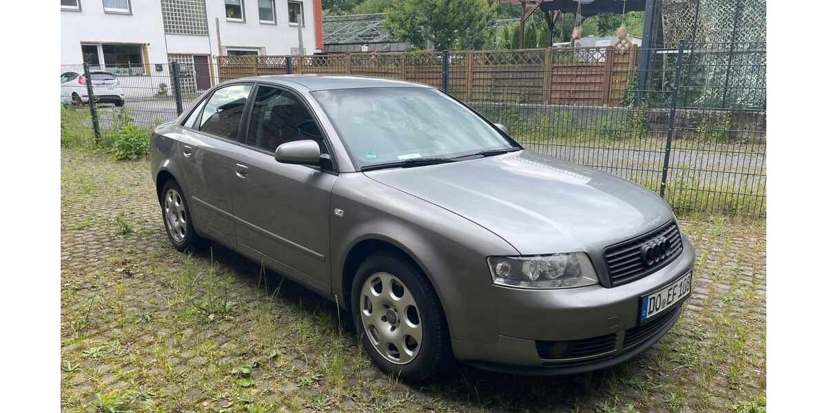Audi A4 293.000 km 2.300 &euro; Dortmund 44309