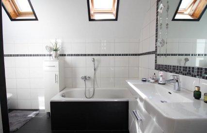 Einfamilienhaus Neuenstadt am Kocher - 9 Zimmer, 274 m&sup2;, 639.000&euro; | Angebot:26811598