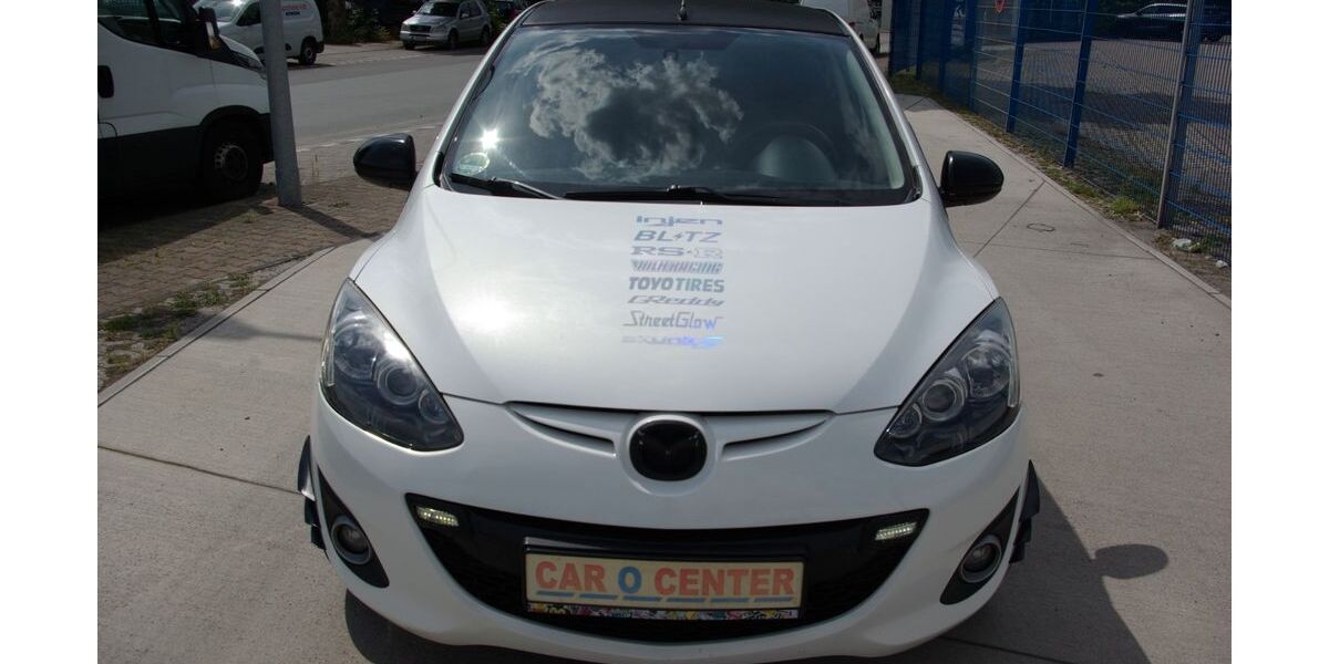 Mazda 2 211.000 km 3.300 &euro; Bottrop 46242
