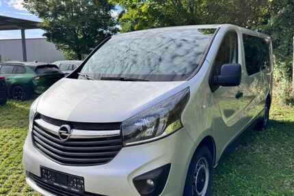 Opel Vivaro 223.000 km 11.250 &euro; Meerane 08393