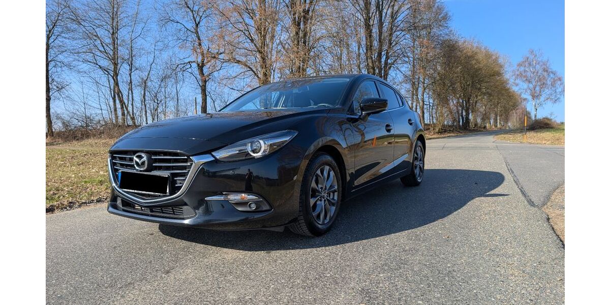 Mazda 3 124.951 km 11.950 &euro; Vohenstrauß 92648