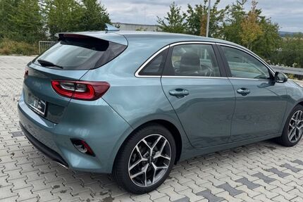 Kia ceed / Ceed 13.500 km 14.999 &euro; Waldems 65529