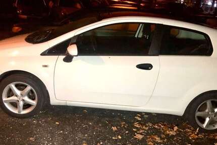 Fiat Grande Punto 149.650 km 2.588 &euro; Nürnberg 90441