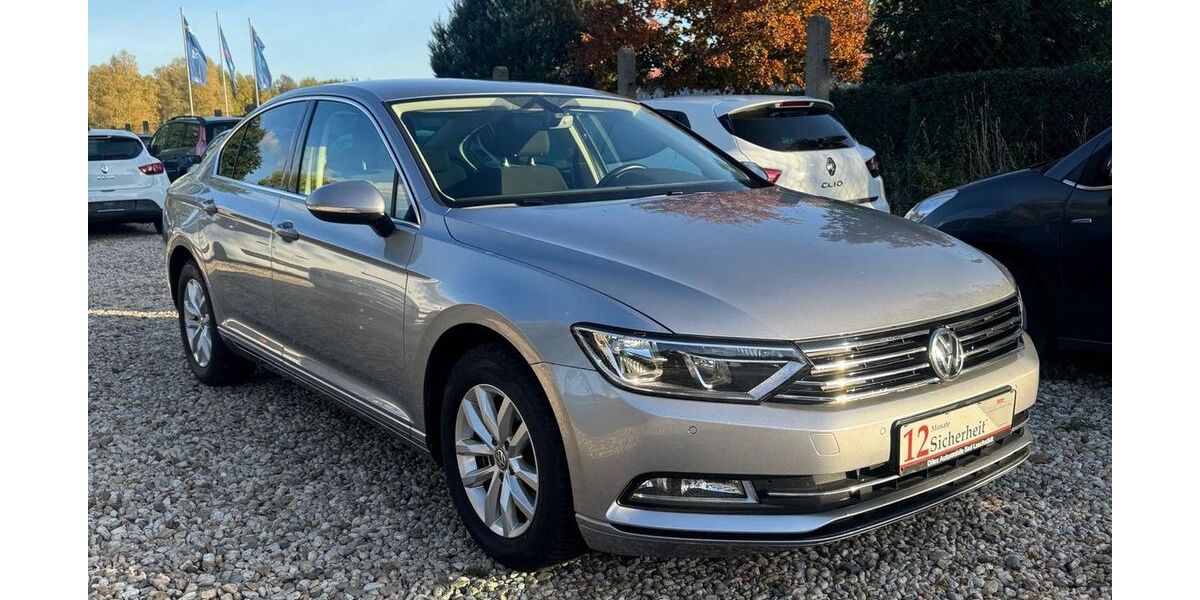 VW Passat 69.321 km 14.999 € Bad Lauchstädt 06246